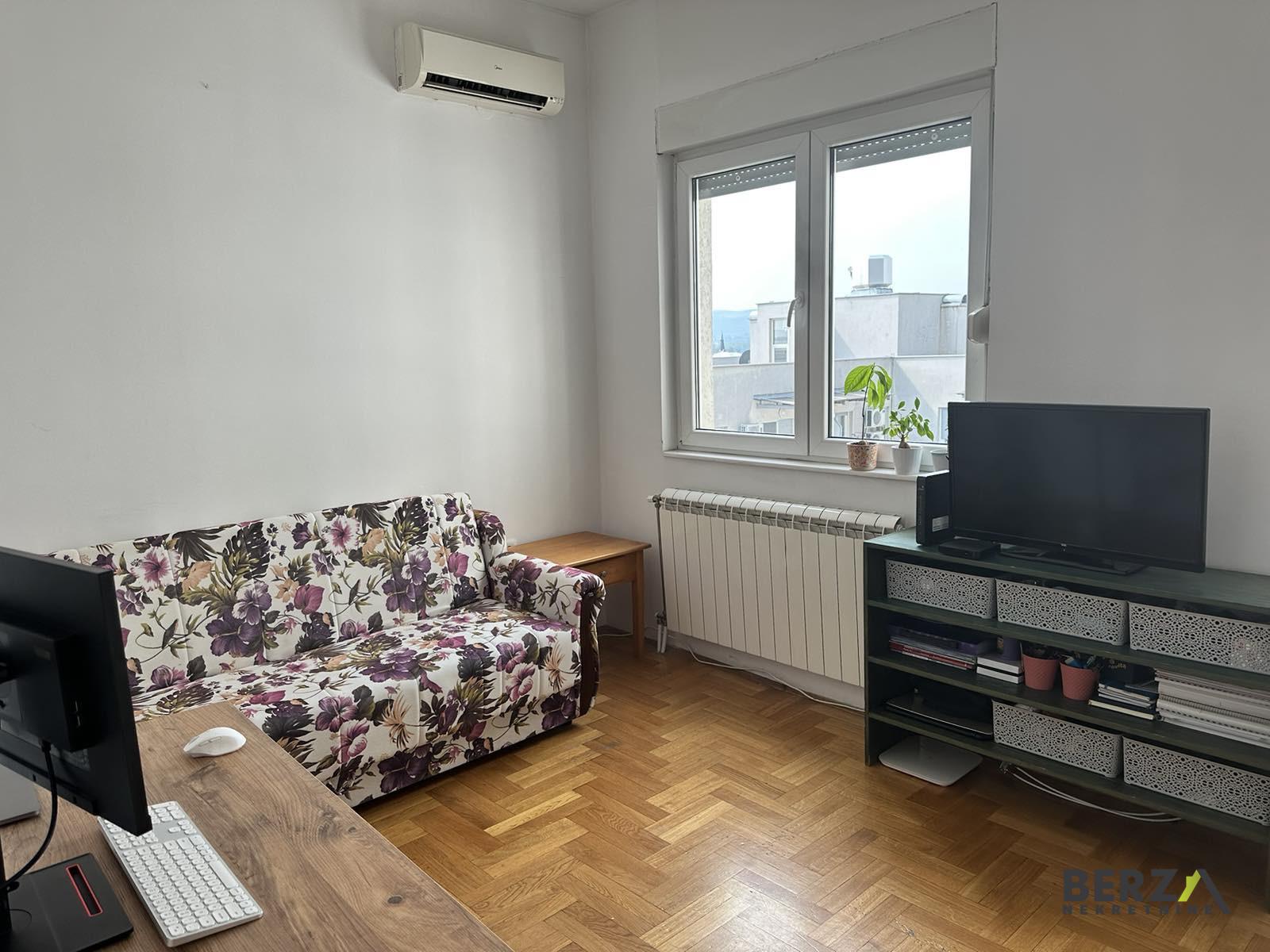 izdavanje - NOVI SAD - BULEVAR EVROPE - 9100303