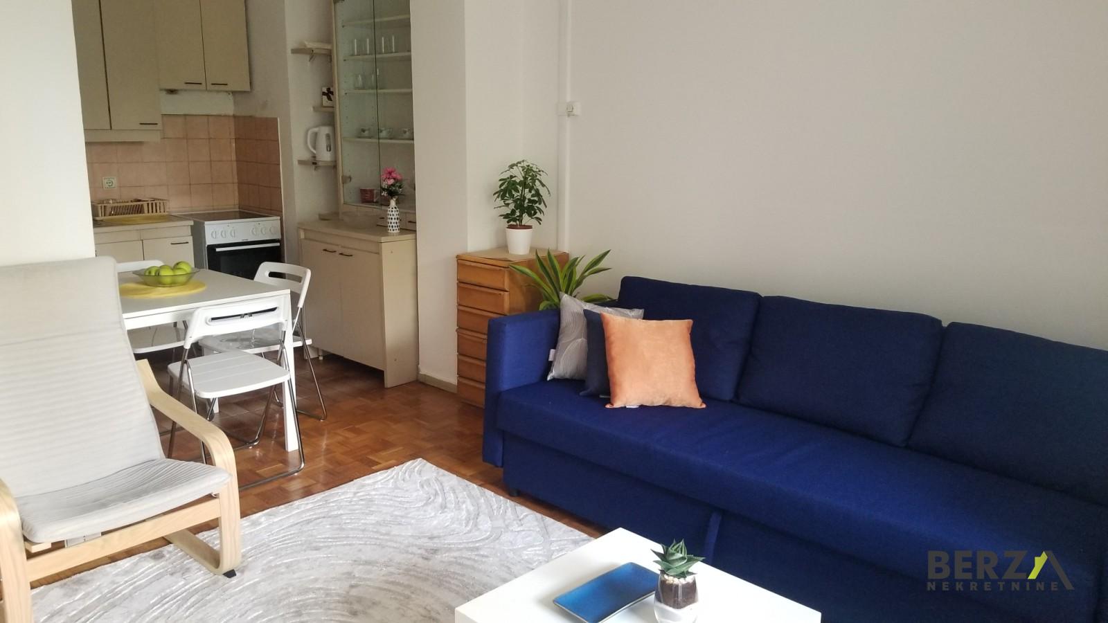 izdavanje - NOVI SAD - STANICA - 9100969