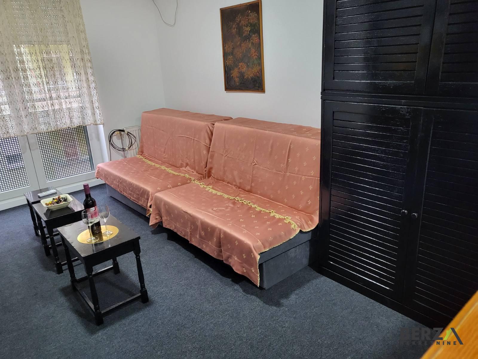 izdavanje - NOVI SAD - NOVA DETELINARA - 9101904