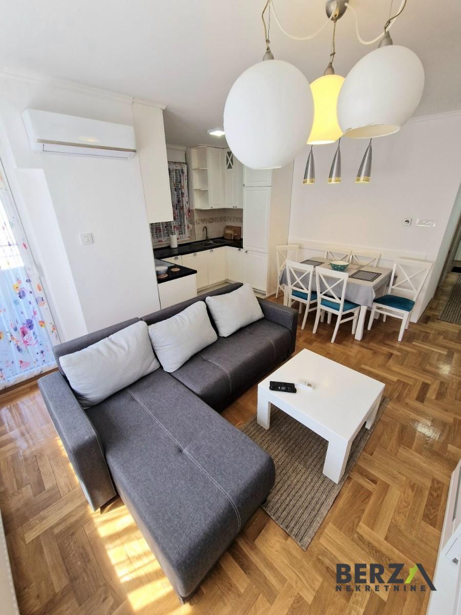 izdavanje - NOVI SAD - GRBAVICA - 9102772