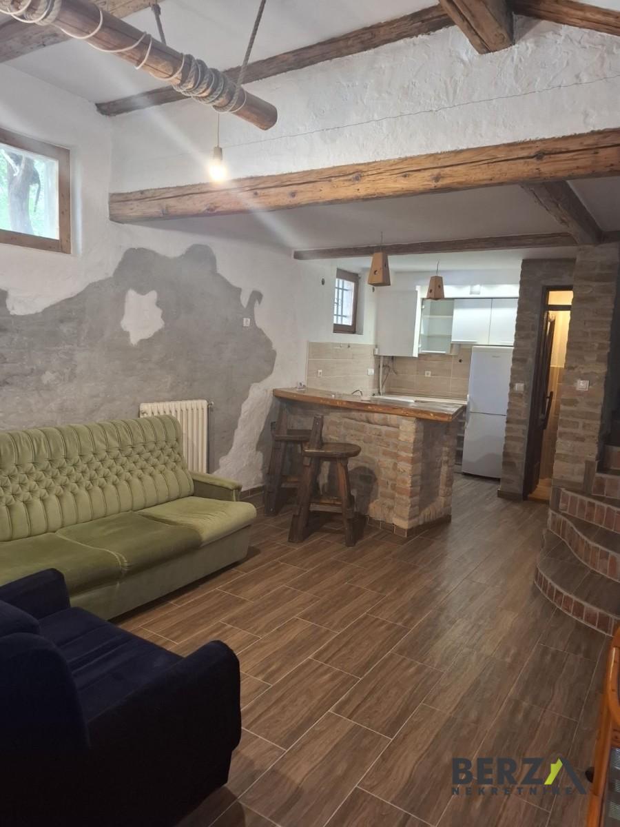 izdavanje - NOVI SAD - PODBARA - 9103027