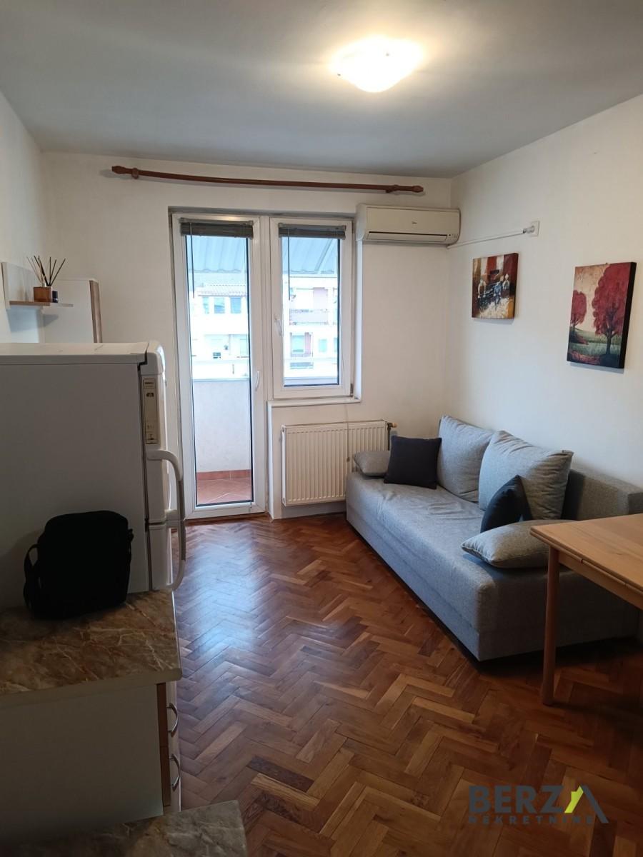 izdavanje - NOVI SAD - NOVA DETELINARA - 9103252