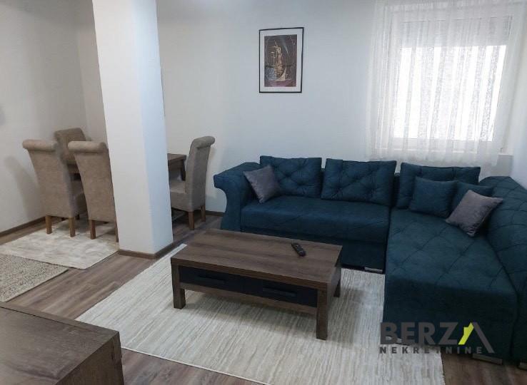 izdavanje - NOVI SAD - ROTKVARIJA - 9104301