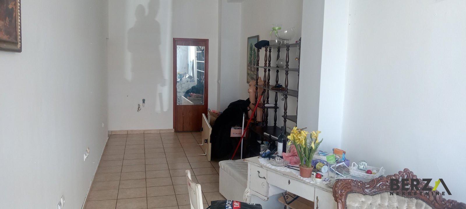 izdavanje - NOVI SAD - CENTAR - 9104582