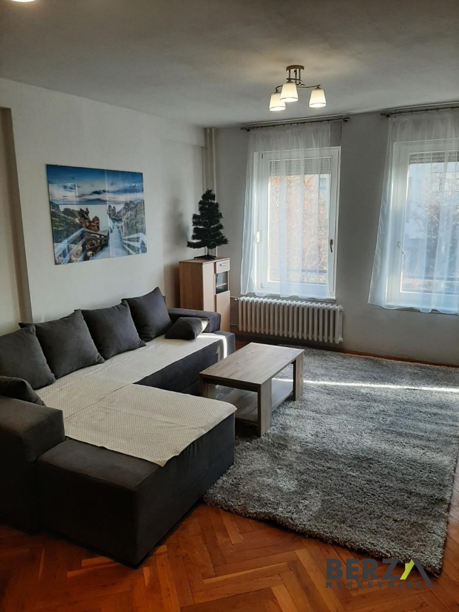 izdavanje - NOVI SAD - BULEVAR - 9104974