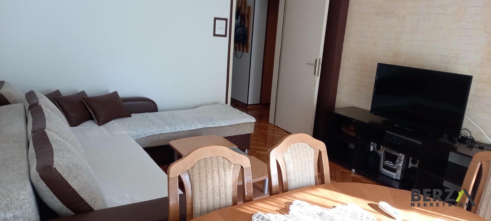 izdavanje - NOVI SAD - GRBAVICA - 9105402