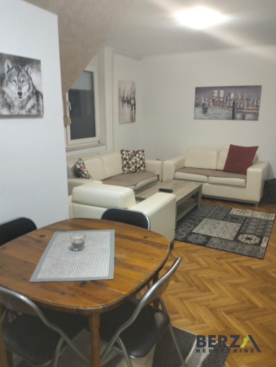 izdavanje - NOVI SAD - CENTAR - 9106512