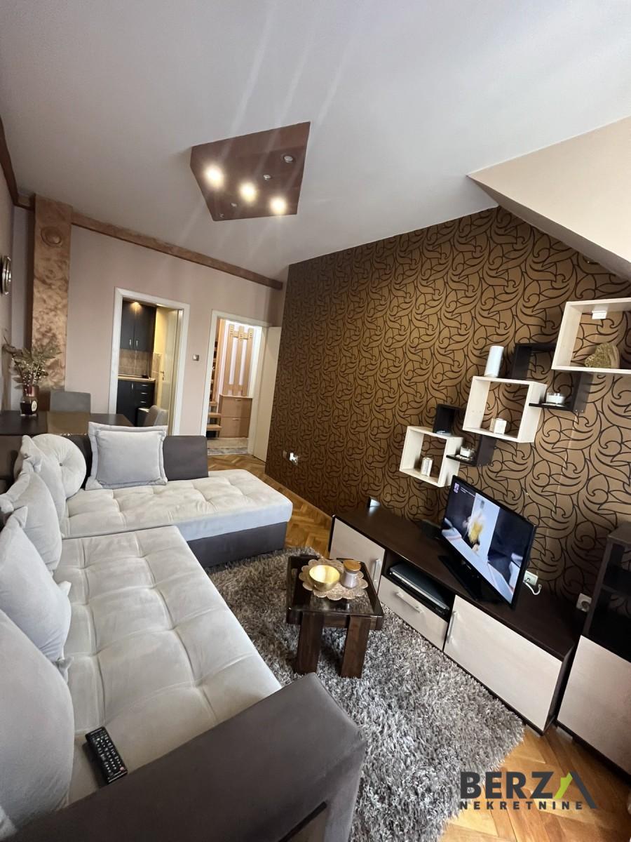 izdavanje - NOVI SAD - NOVA DETELINARA - 9106646