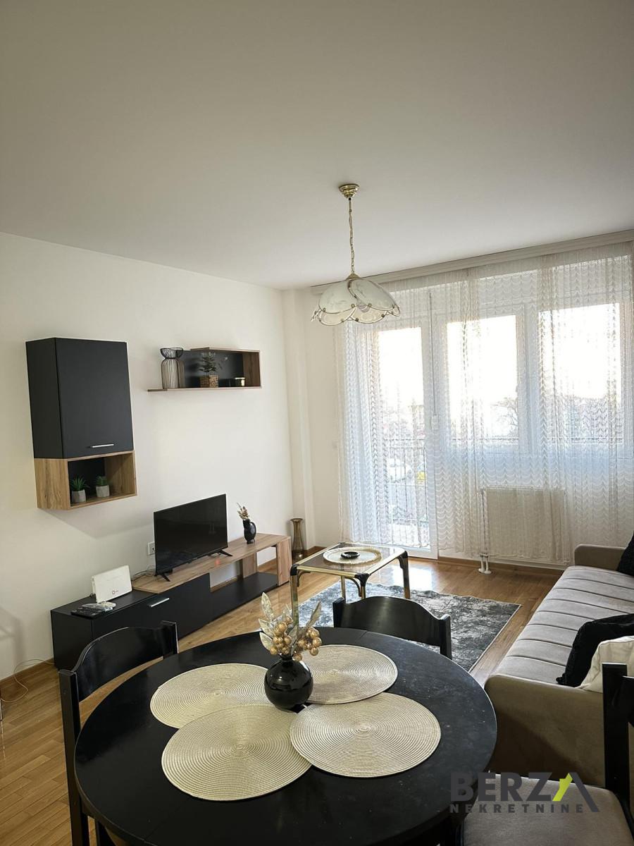 izdavanje - NOVI SAD - NOVA DETELINARA - 9107963