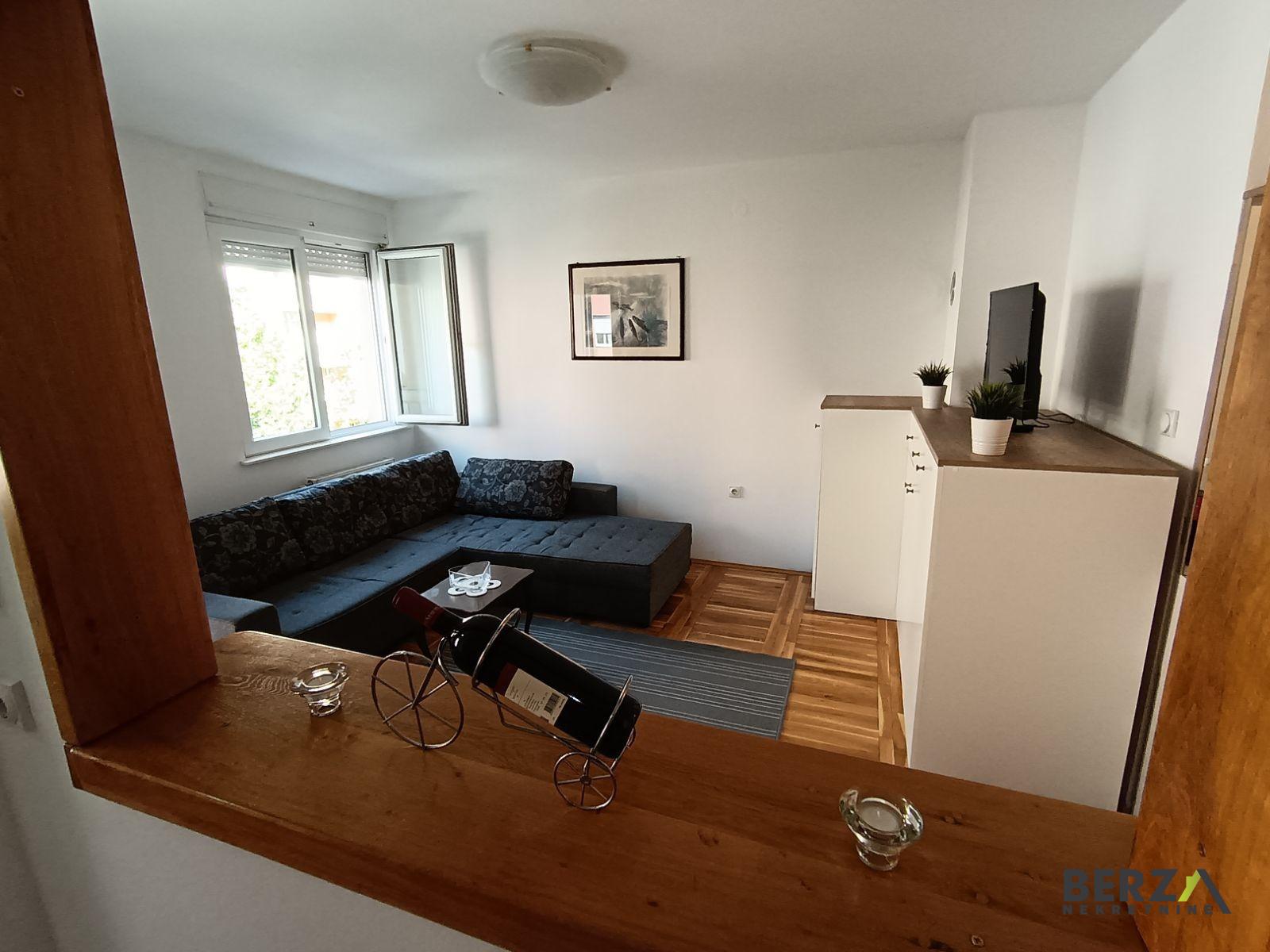 izdavanje - NOVI SAD - NOVA DETELINARA - 9108780