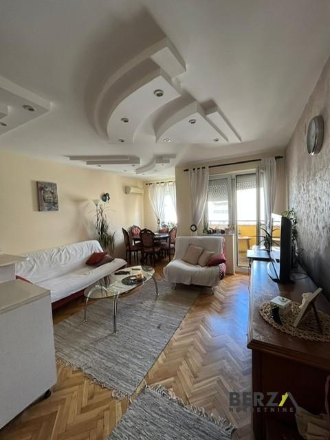 izdavanje - NOVI SAD - NOVA DETELINARA - 9109484