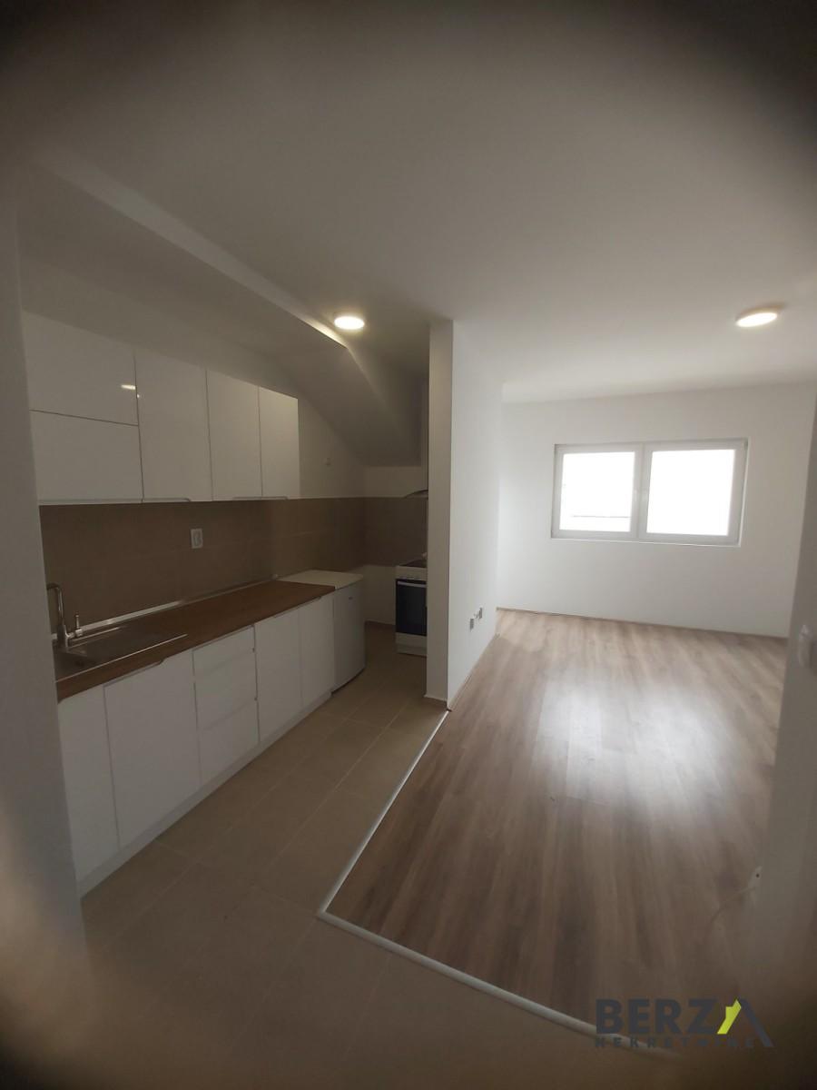 izdavanje - NOVI SAD - ADICE - 9109635