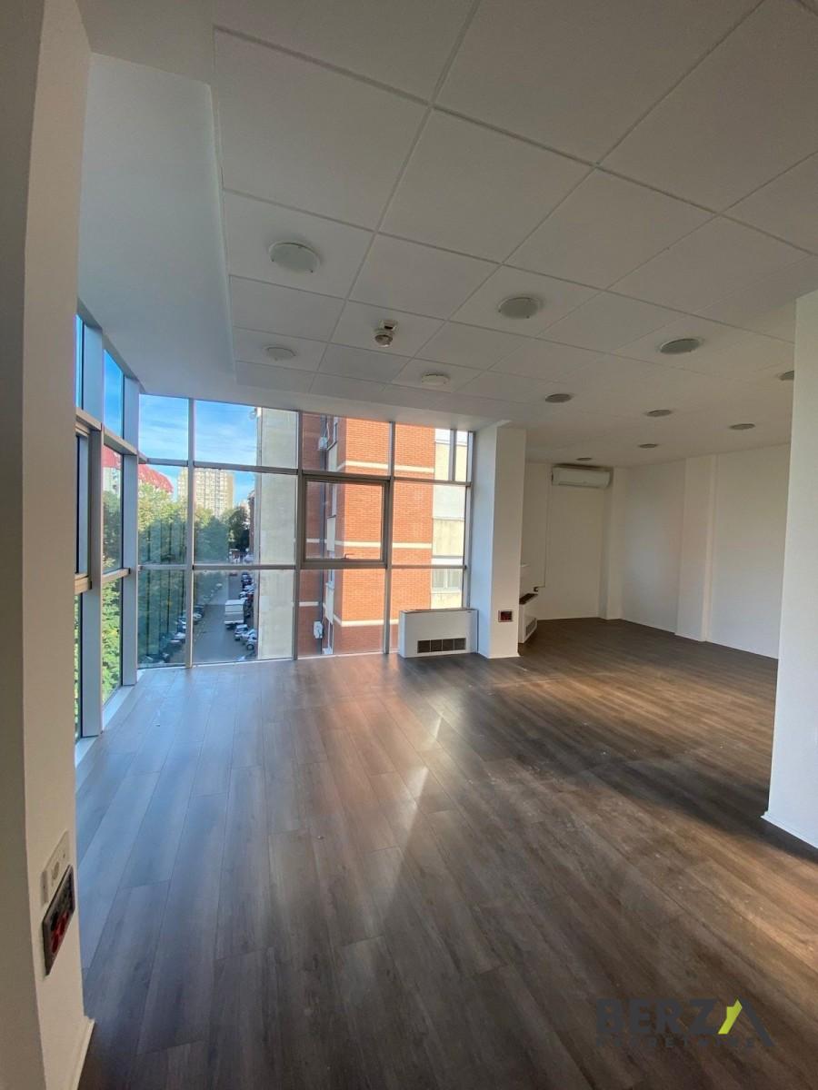 izdavanje - NOVI SAD - BULEVAR - 9109677