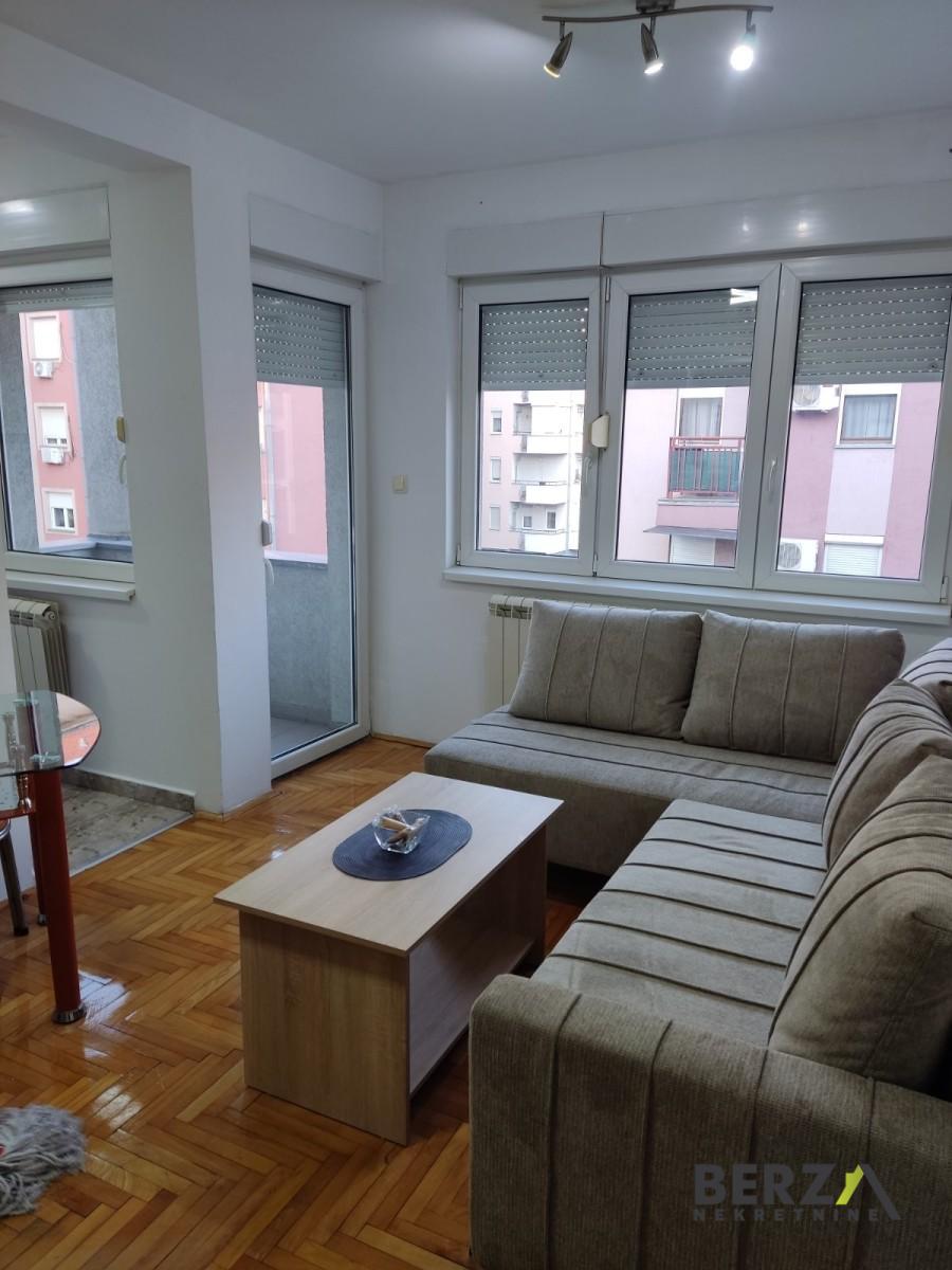 izdavanje - NOVI SAD - NOVA DETELINARA - 9110160