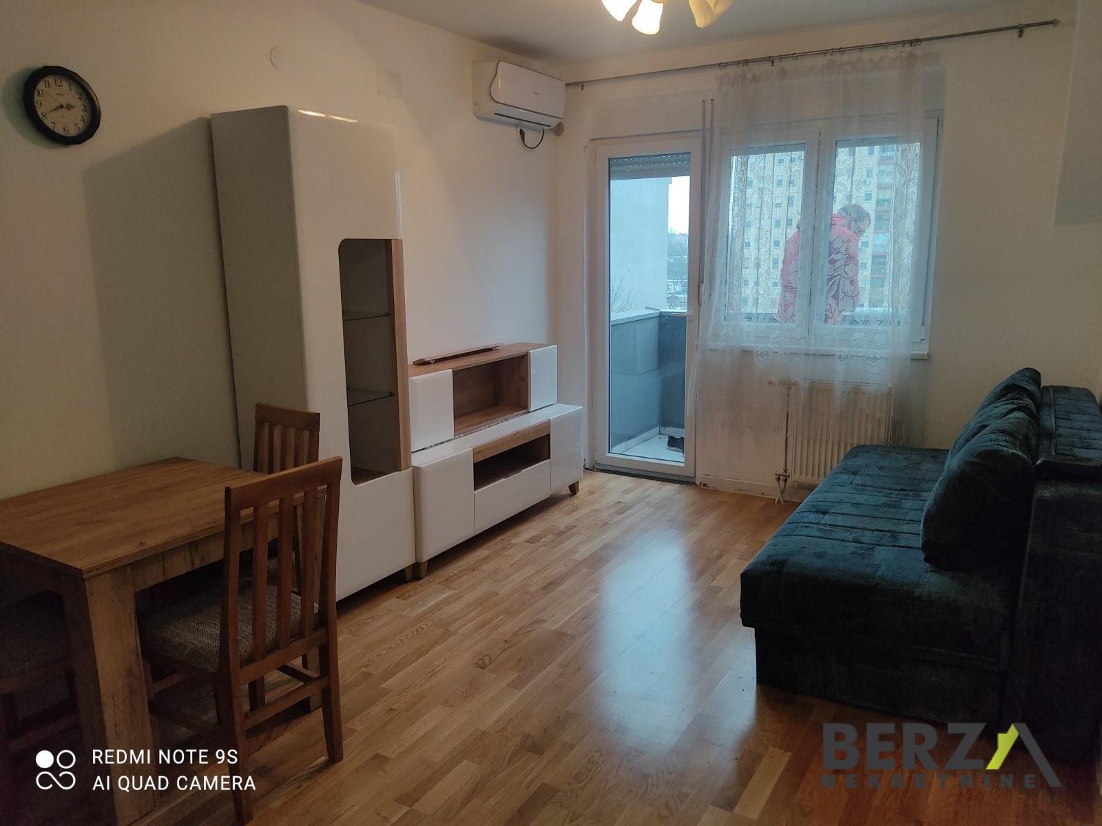 izdavanje - NOVI SAD - NOVO NASELJE - 9110206