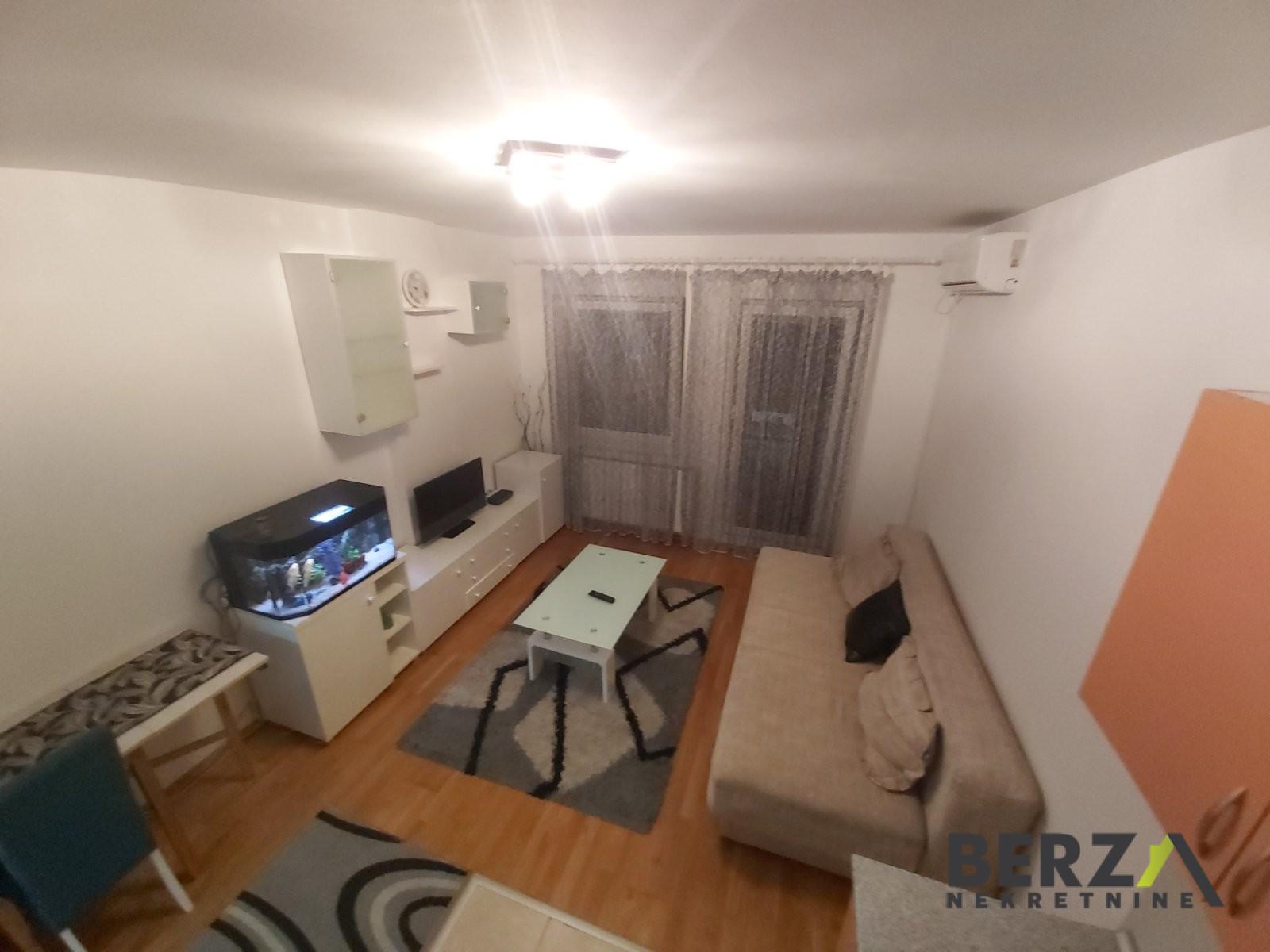 izdavanje - NOVI SAD - NOVA DETELINARA - 9110272