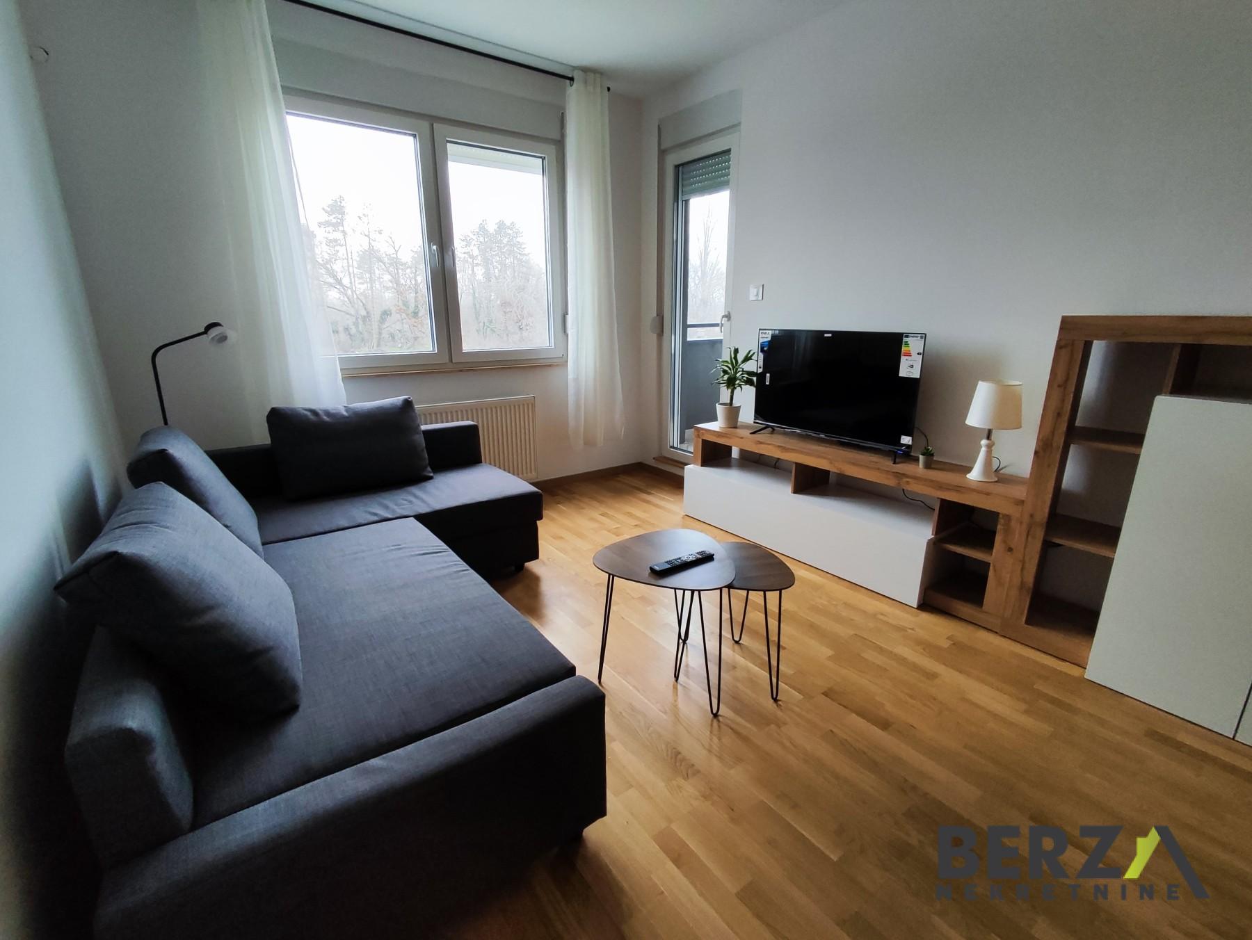 izdavanje - NOVI SAD - DETELINARA - 9110313