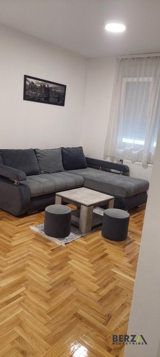 izdavanje - NOVI SAD - NOVA DETELINARA - 9110451
