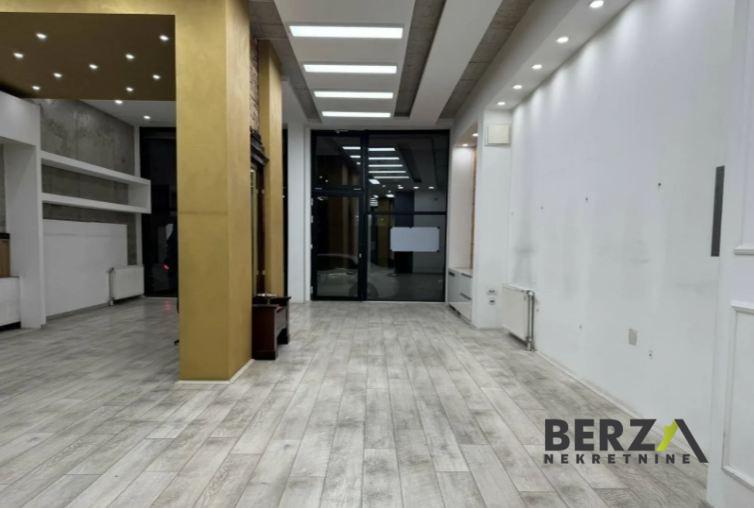 izdavanje - NOVI SAD - BULEVAR - 9110594