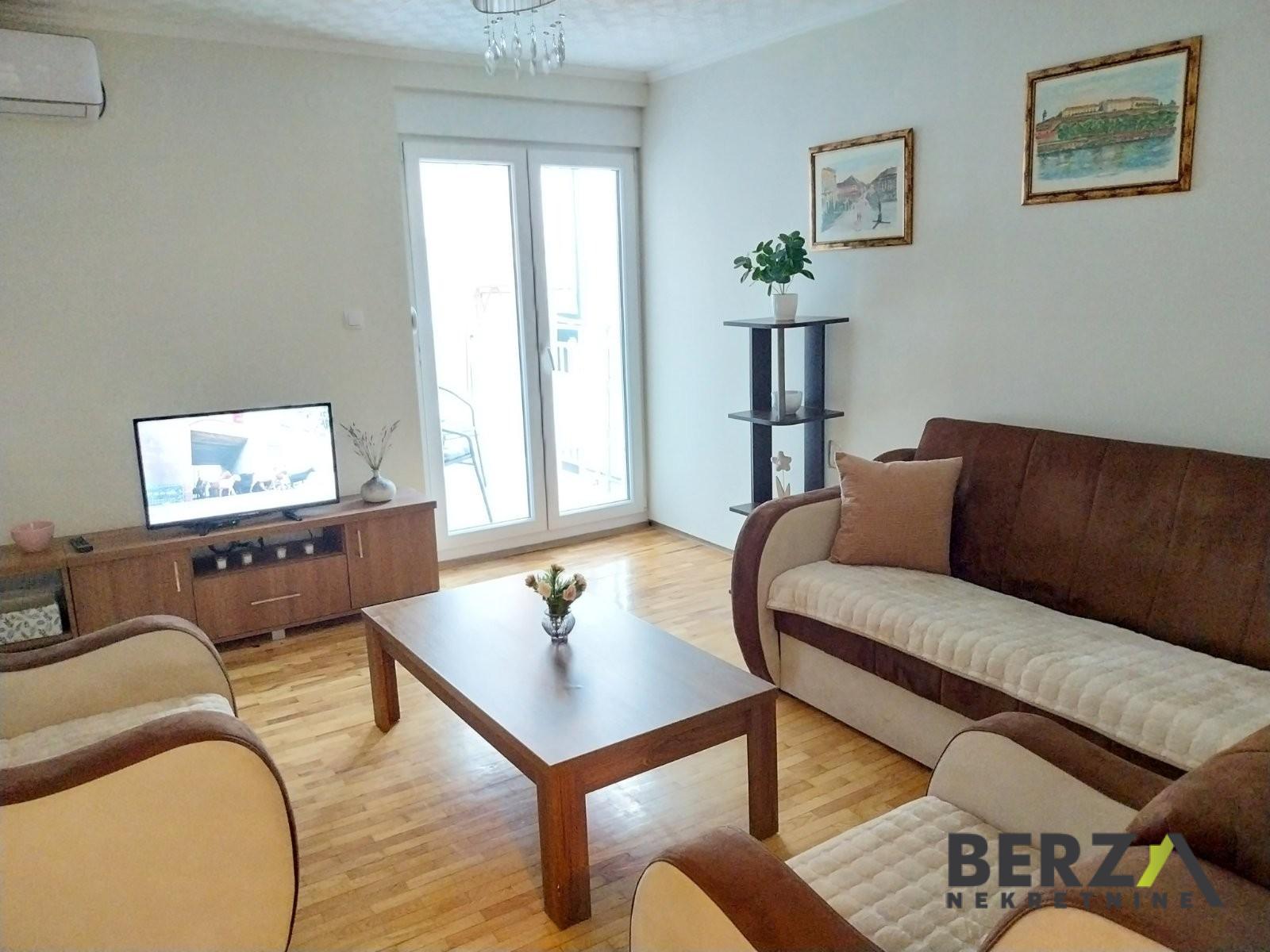 izdavanje - NOVI SAD - PODBARA - 9110640