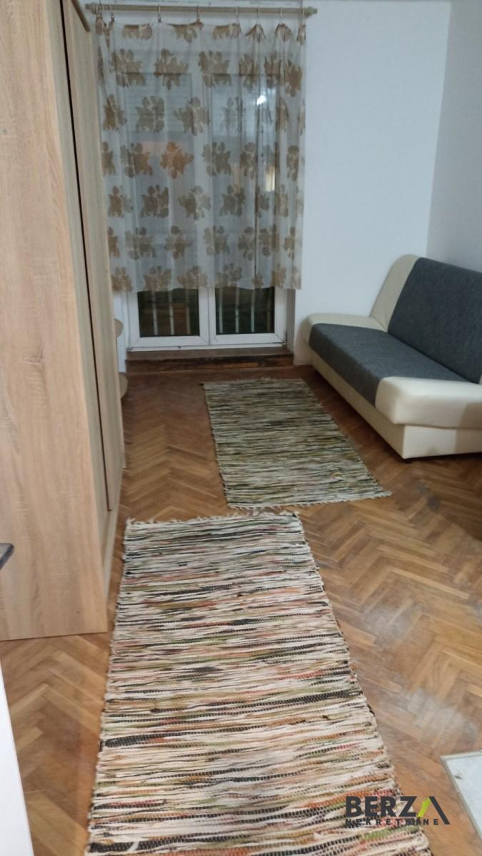 izdavanje - NOVI SAD - PODBARA - 9110648
