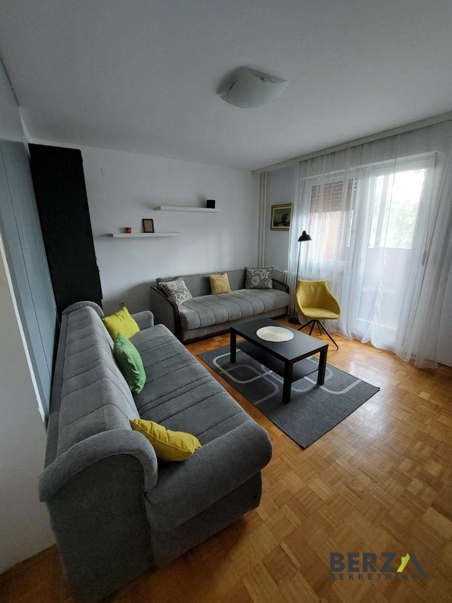 izdavanje - NOVI SAD - BULEVAR - 9110662