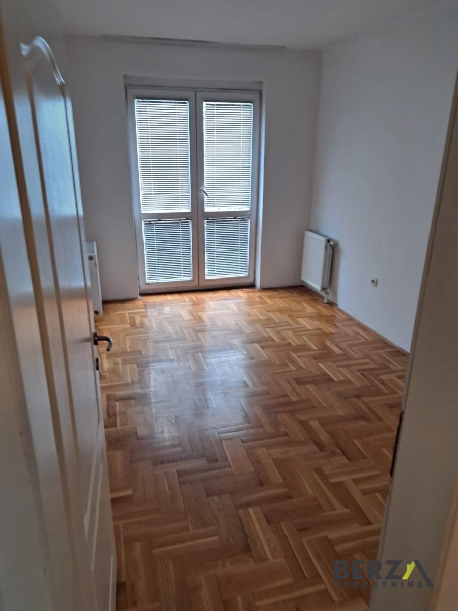 izdavanje - NOVI SAD - NOVA DETELINARA - 9110671