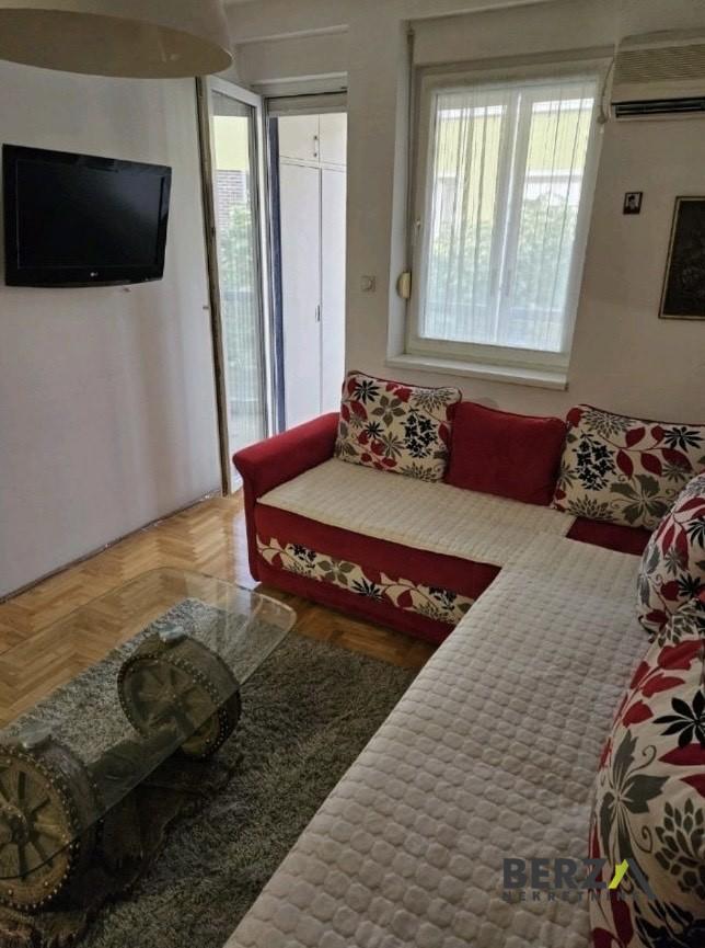 izdavanje - NOVI SAD - PODBARA - 9110690