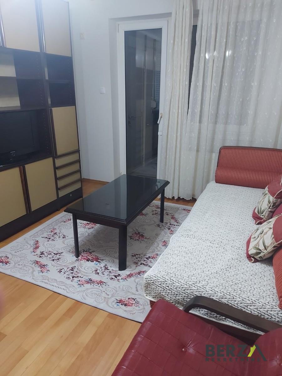 izdavanje - NOVI SAD - BULEVAR - 9110707