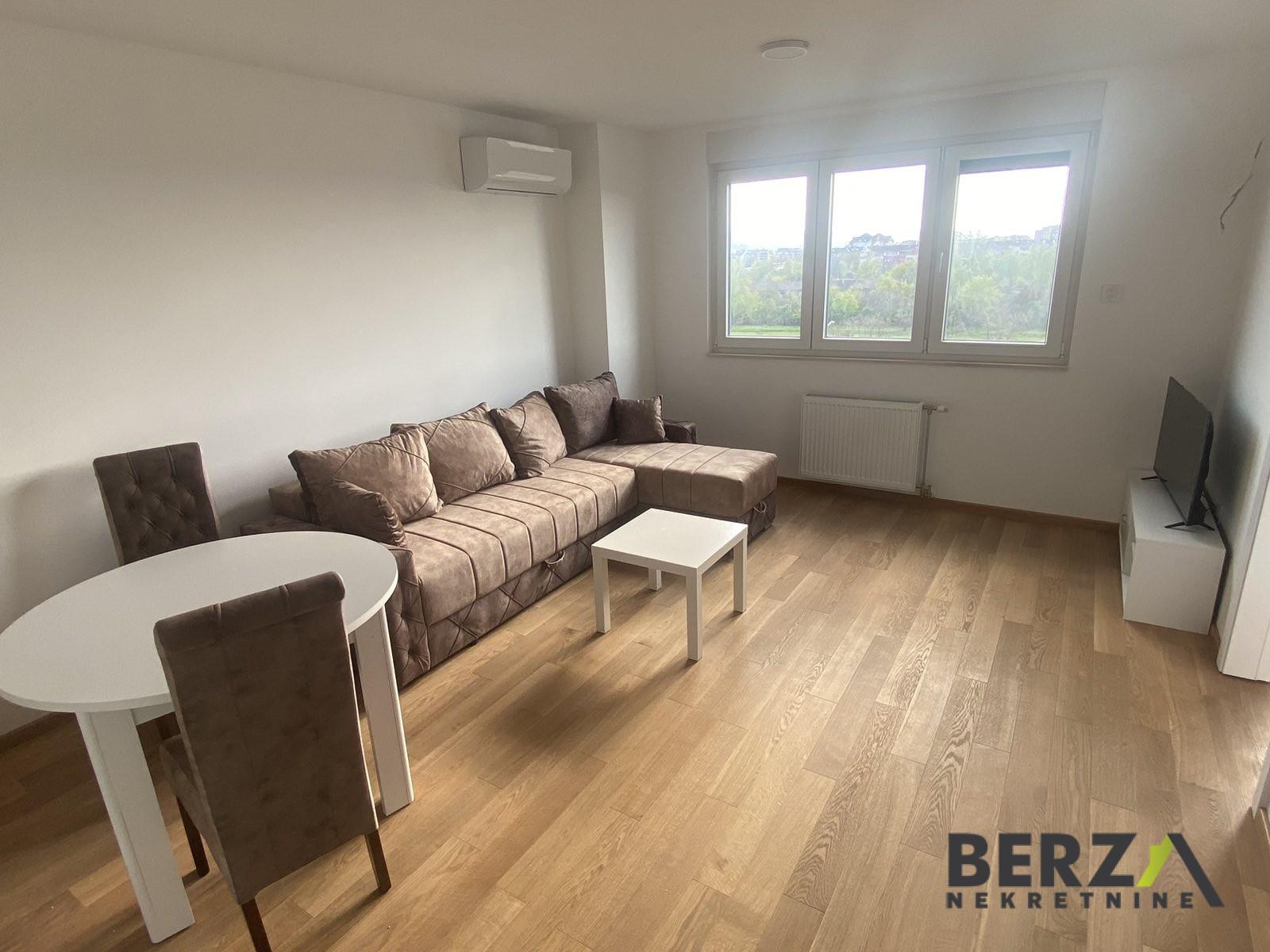 izdavanje - NOVI SAD - NOVA DETELINARA - 9110775