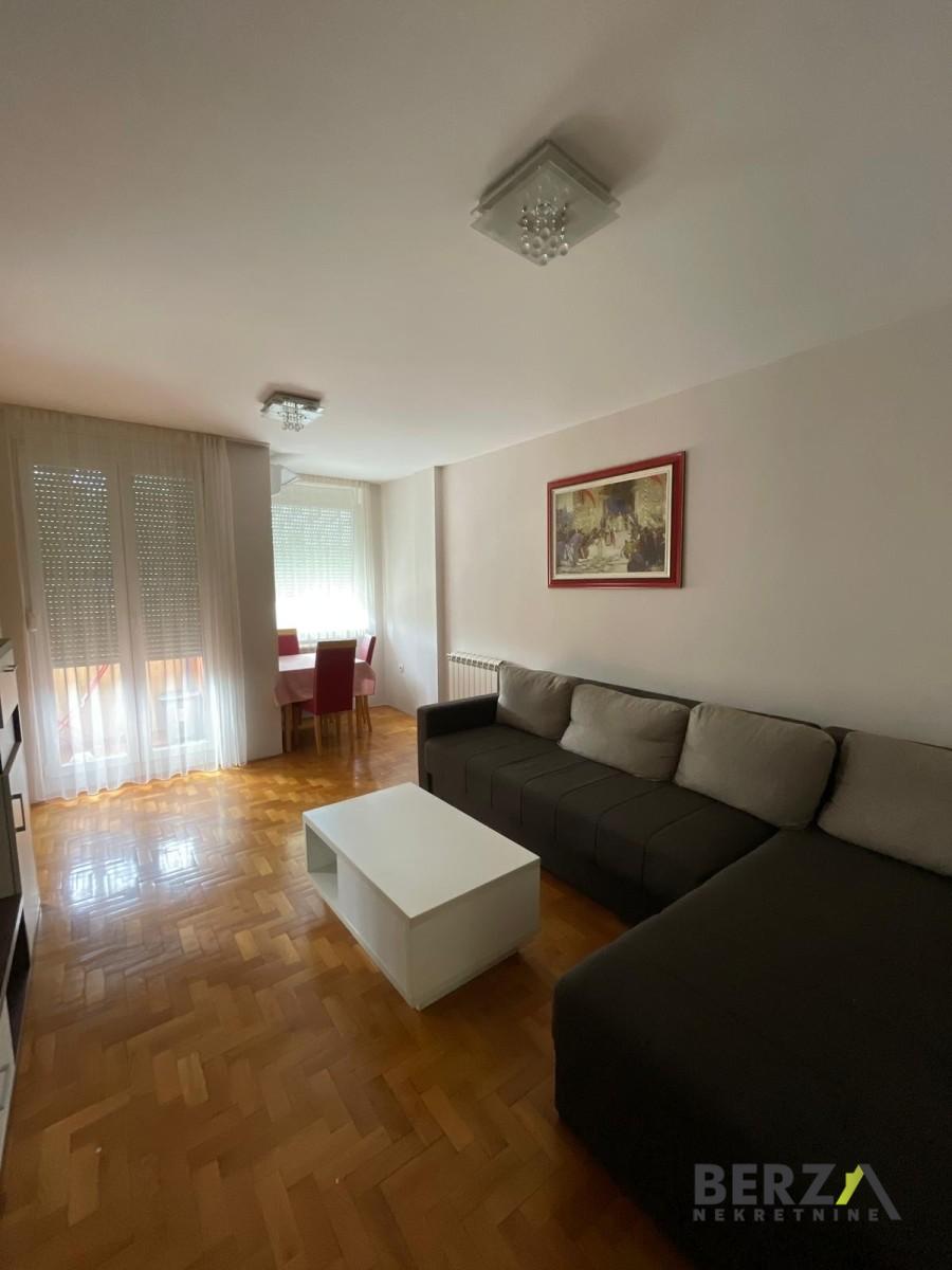 izdavanje - NOVI SAD - NOVA DETELINARA - 9110847