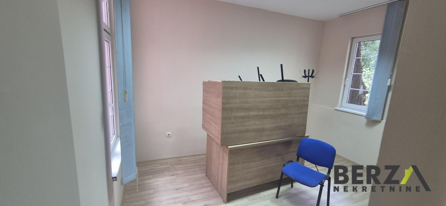izdavanje - NOVI SAD - BULEVAR - 9110868