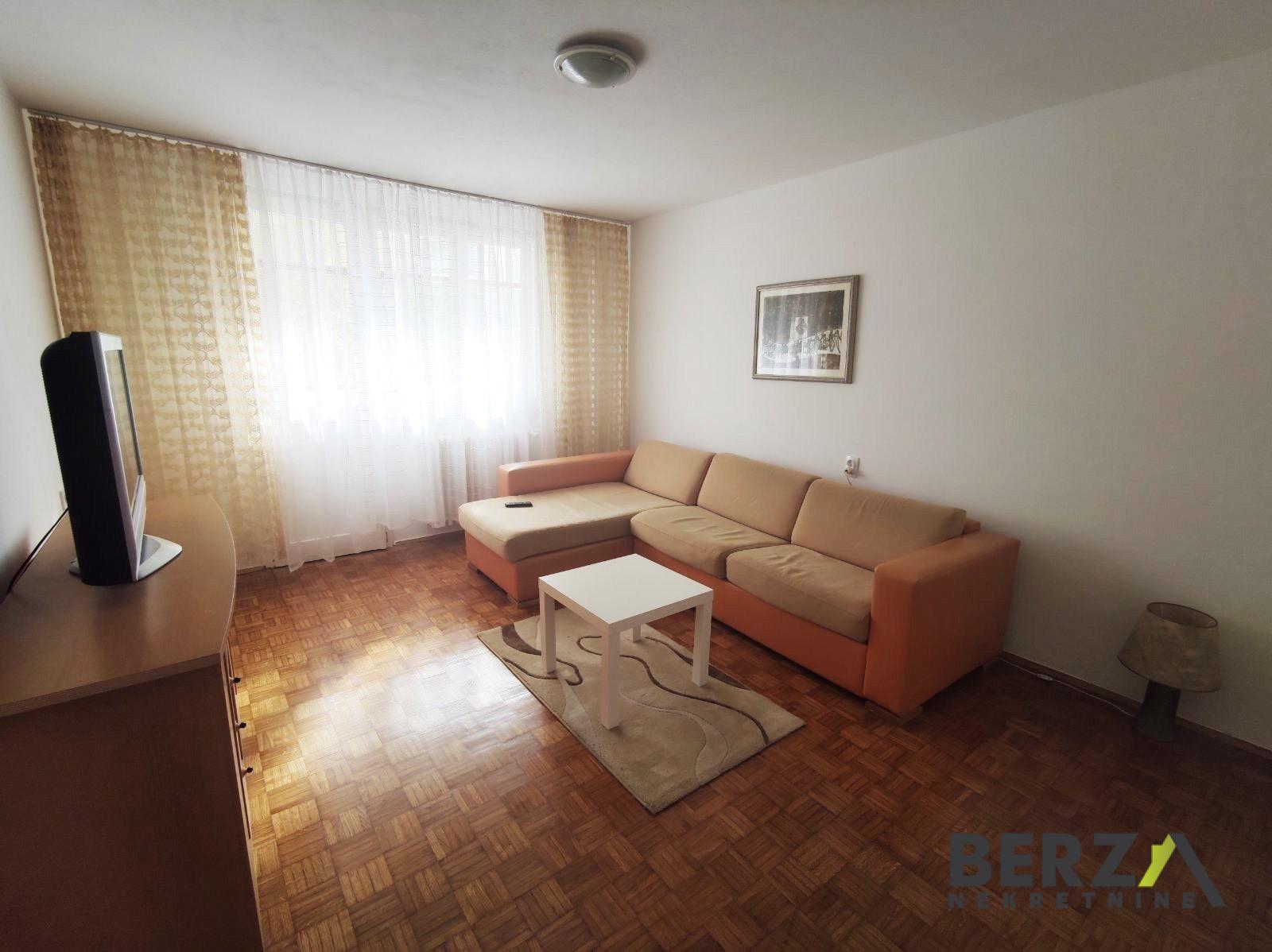 izdavanje - NOVI SAD - DETELINARA - 9110877