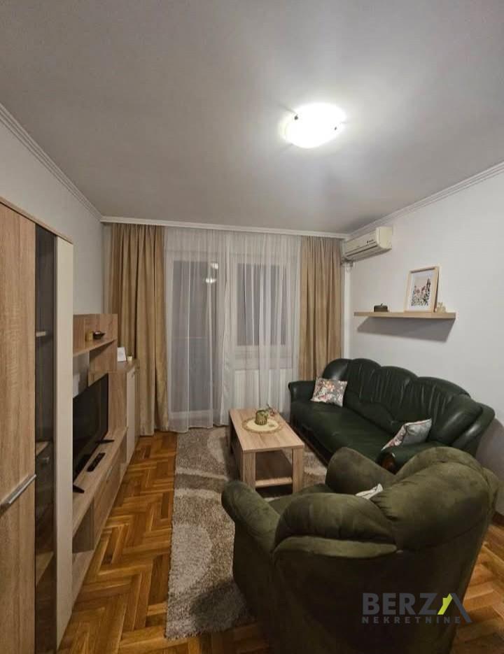 izdavanje - NOVI SAD - ADAMOVIĆEVO NASELJE - 9111621