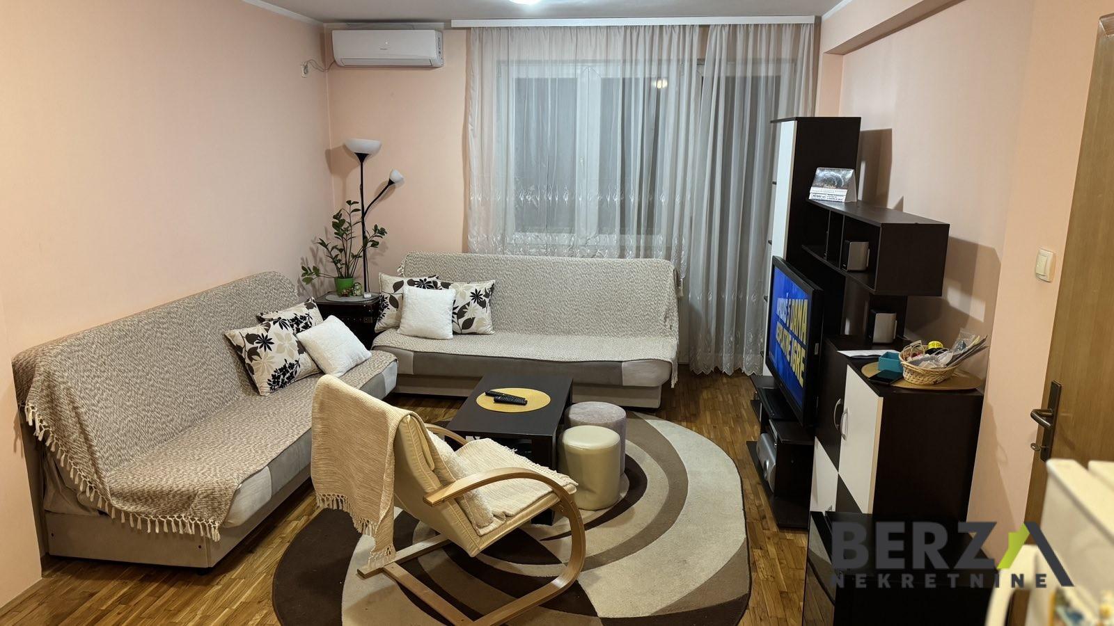 izdavanje - NOVI SAD - BULEVAR - 9111635