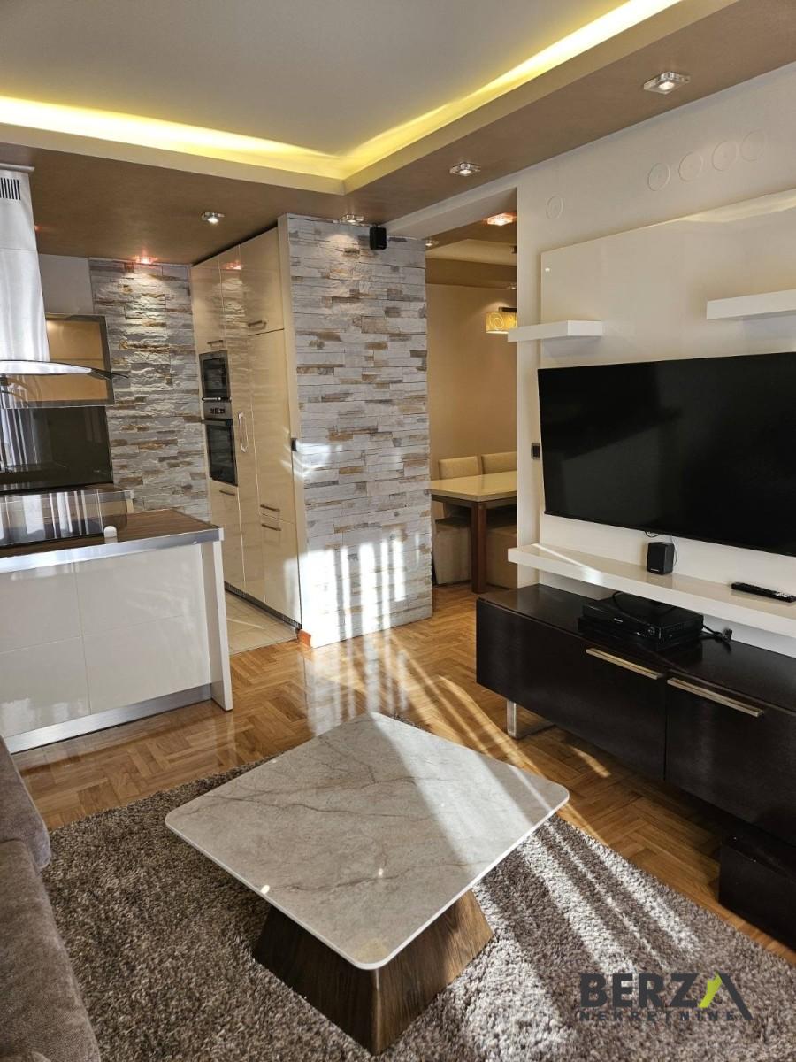 izdavanje - NOVI SAD - GRBAVICA - 9111637