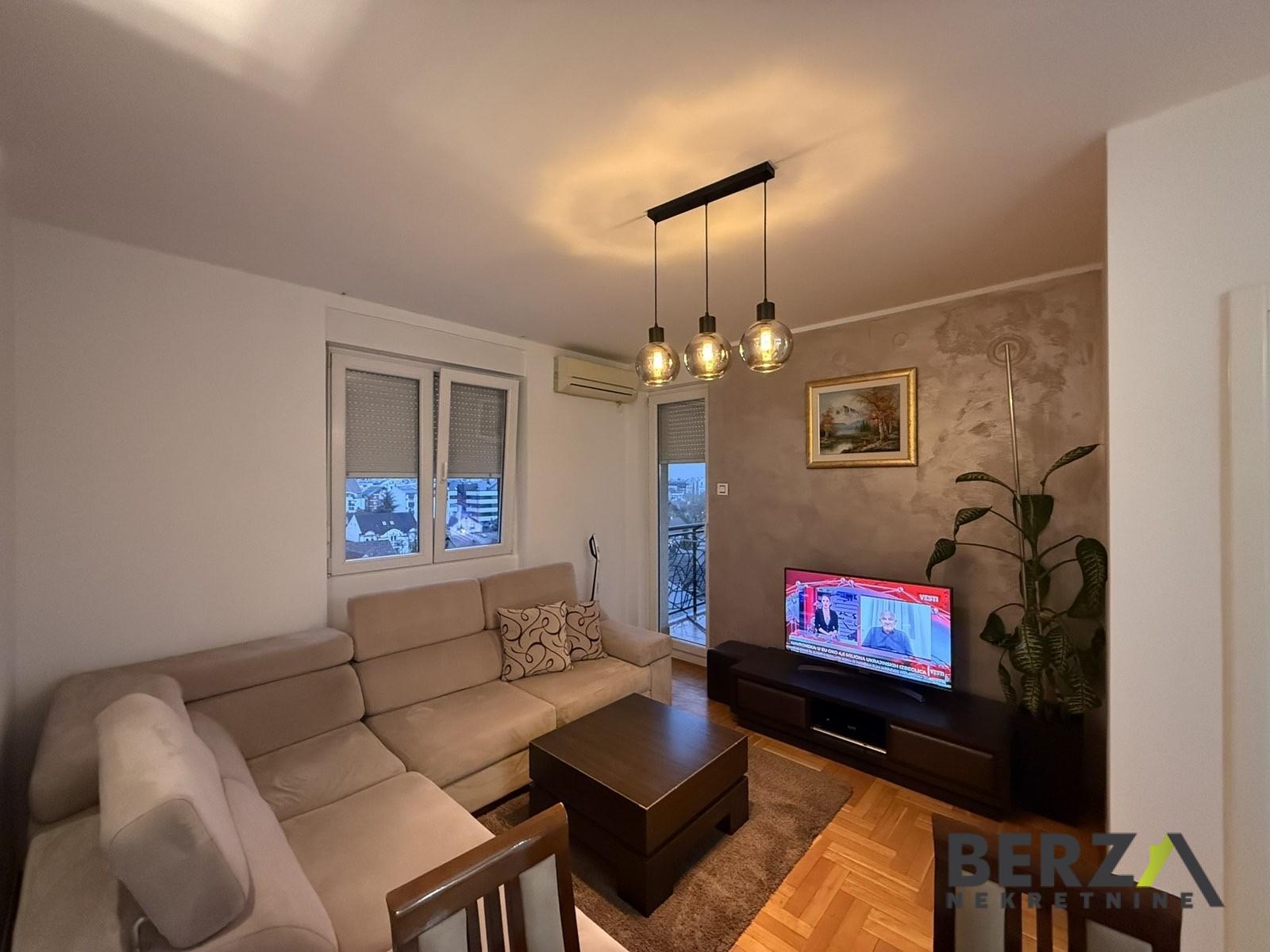 izdavanje - NOVI SAD - BULEVAR EVROPE - 9111811