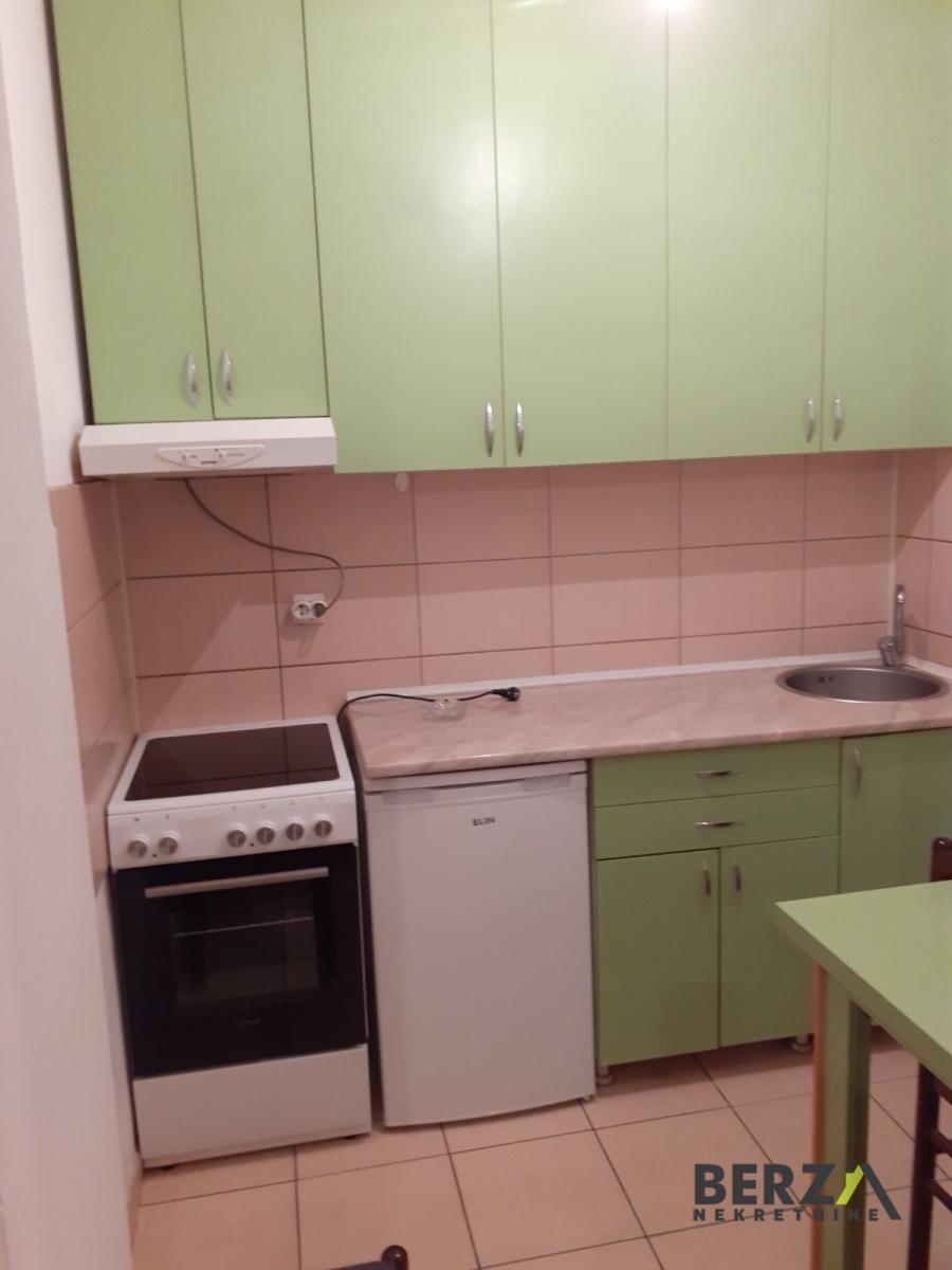 izdavanje - NOVI SAD - GRBAVICA - 9111822