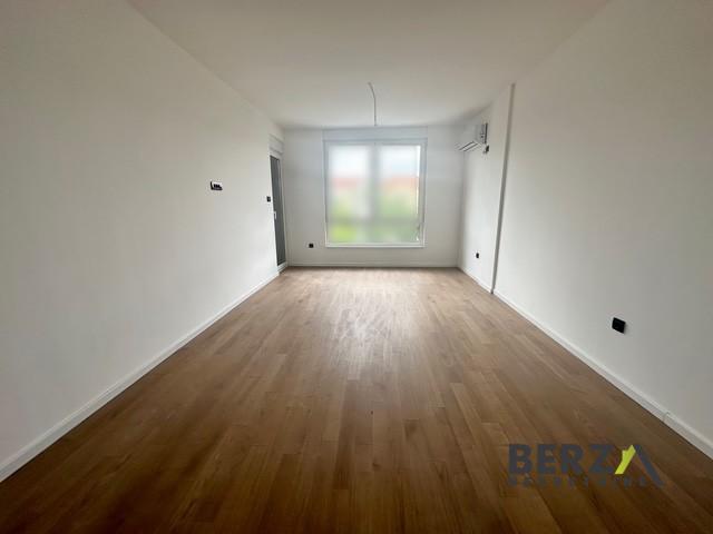 stan NOVI SAD - BULEVAR PATRIJARHA PAVLA - 1006652