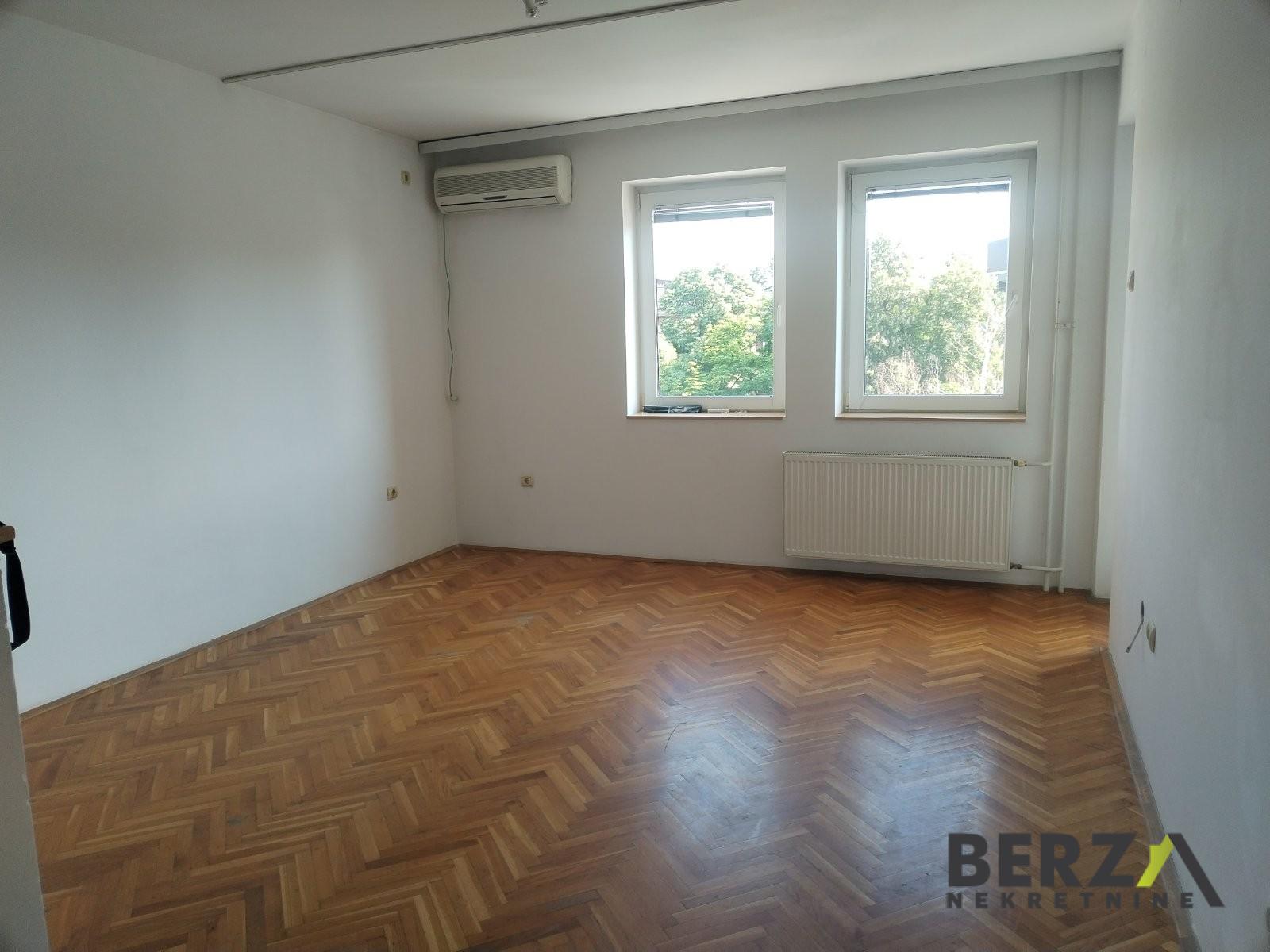 stan NOVI SAD - SOCIJALNO - 1007424