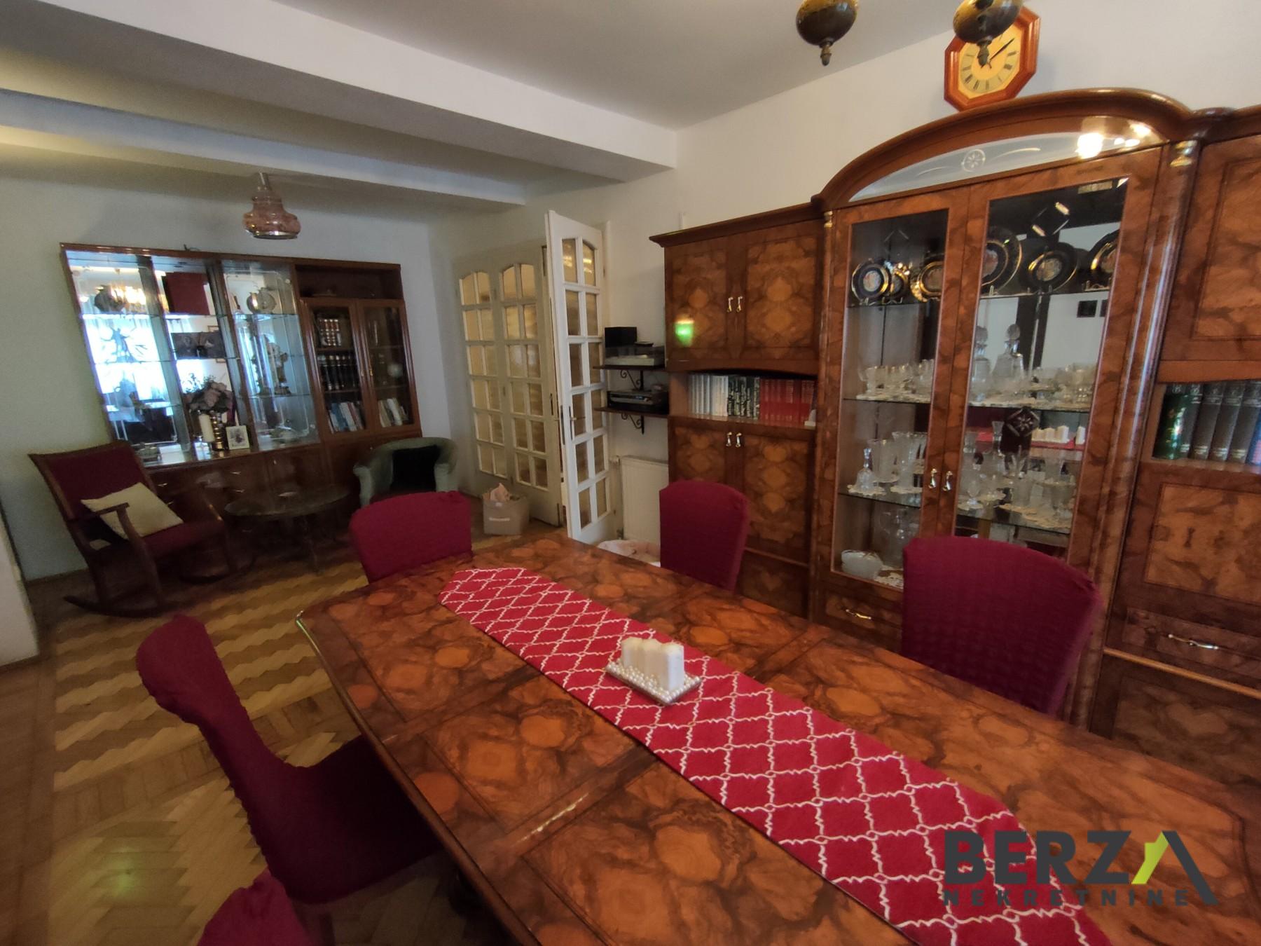 stan NOVI SAD - BULEVAR - 1007429