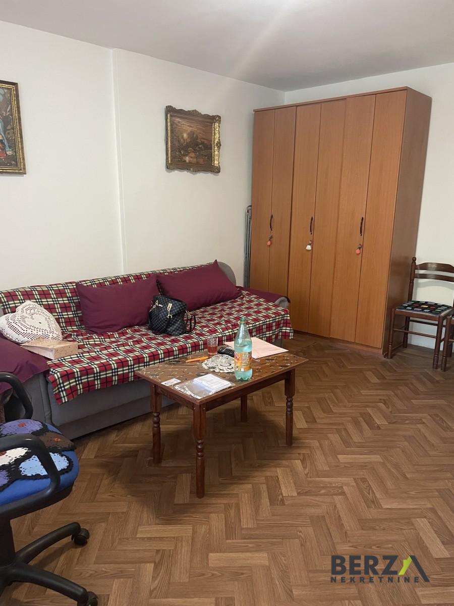 stan NOVI SAD - NOVO NASELJE - 1007498