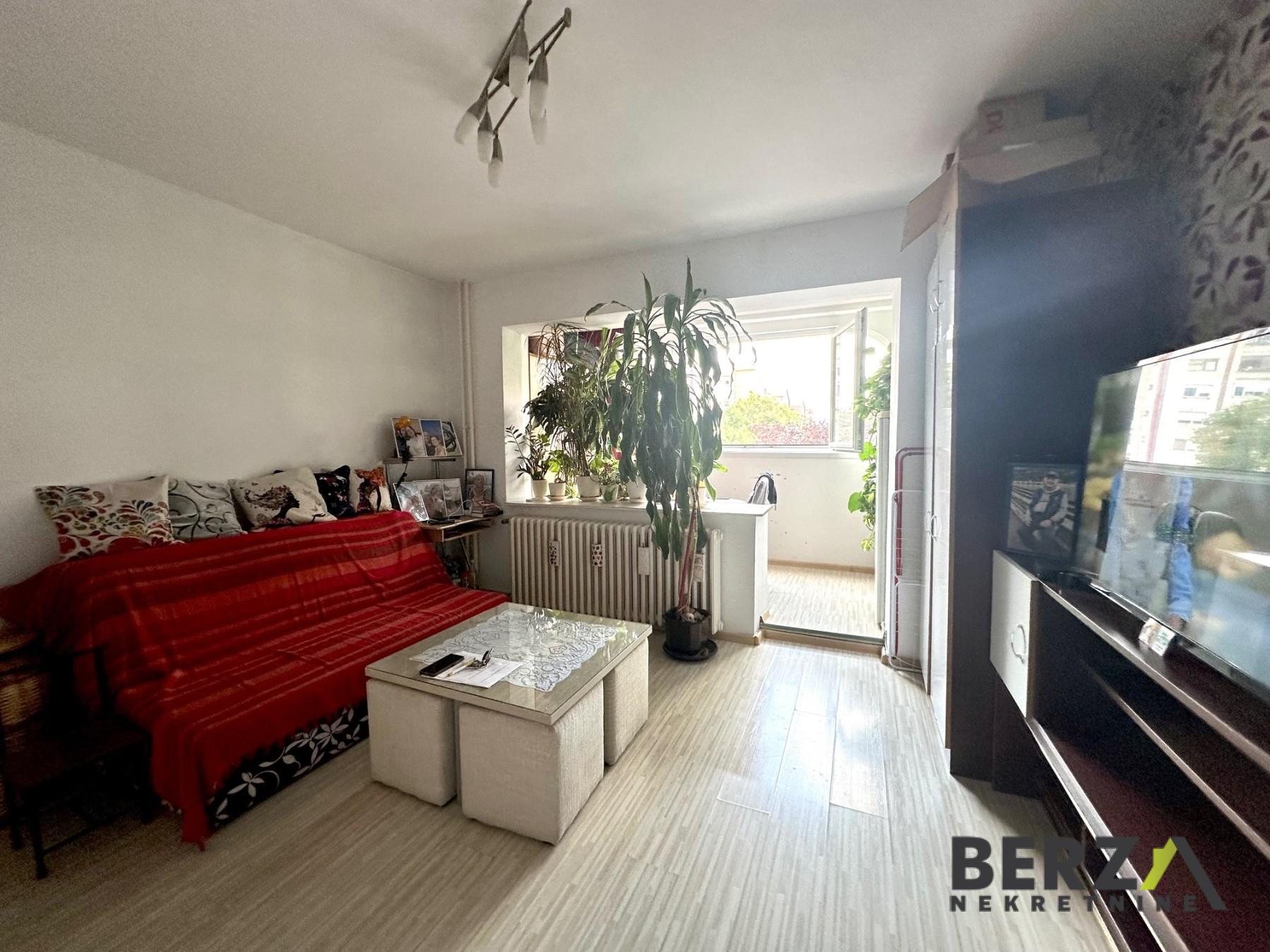 stan NOVI SAD - SAJAM - 1007543