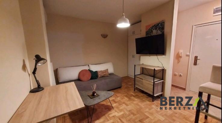stan NOVI SAD - BULEVAR EVROPE - 1007579