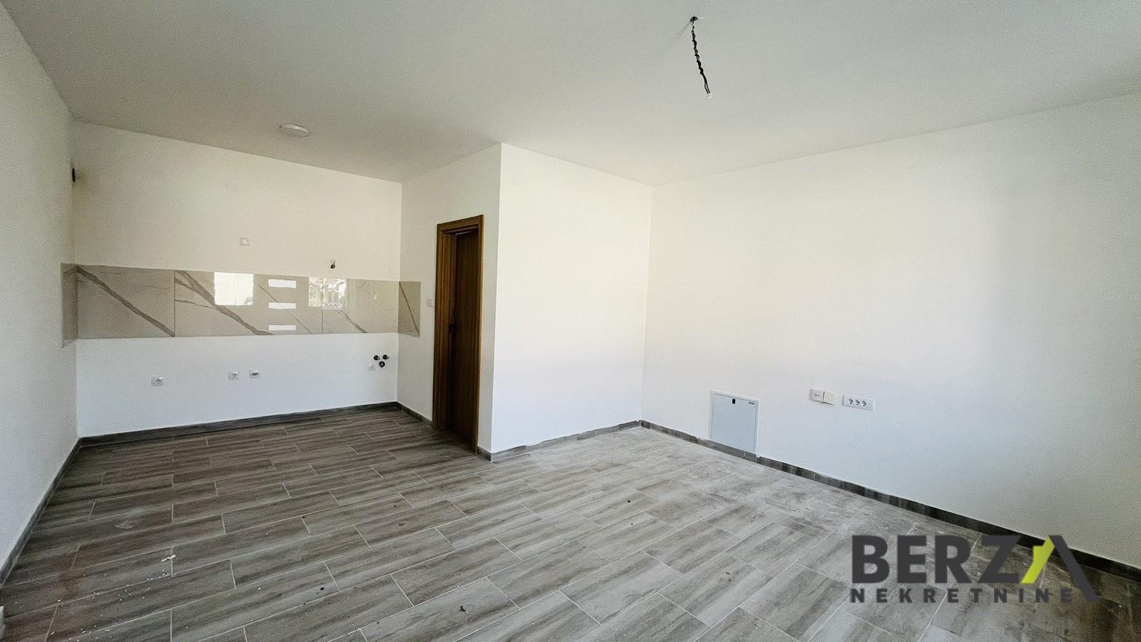 stan NOVI SAD - ADICE - 1007582