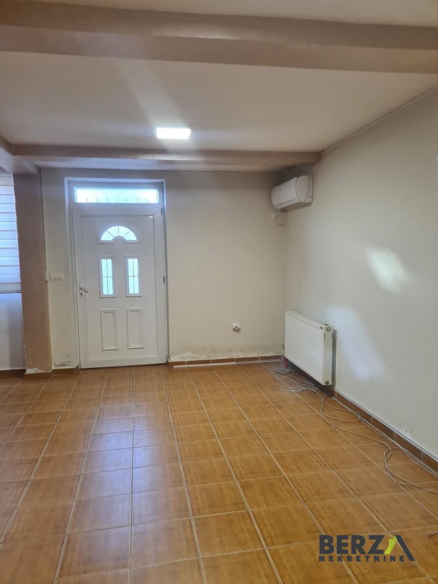 stan NOVI SAD - BULEVAR PATRIJARHA PAVLA - 1007599