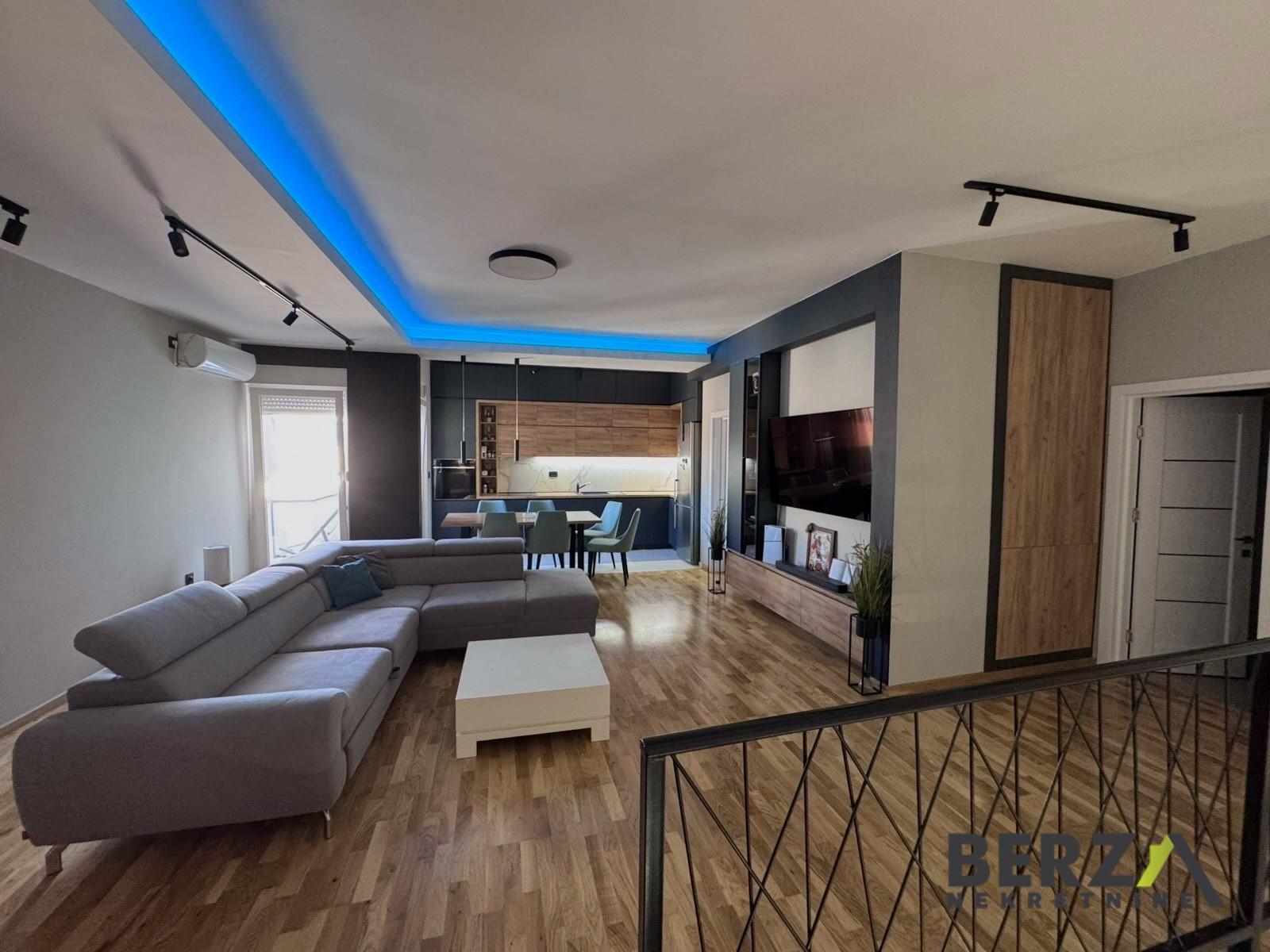 stan PETROVARADIN - PETROVARADIN - 1007721